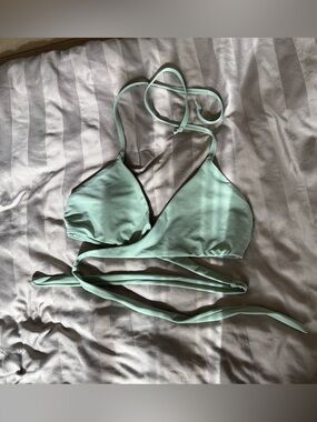 Hollister bikini top